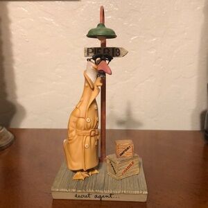 Will Bullas “Secret Agent” figurine